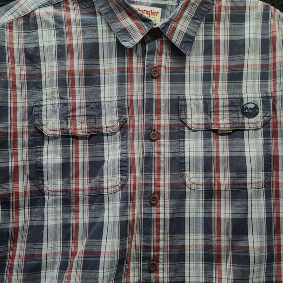 Wrangler Authentic Mens Button Up Multi-Color Size XL 100% Cotton Short Sleeve - Picture 9 of 12